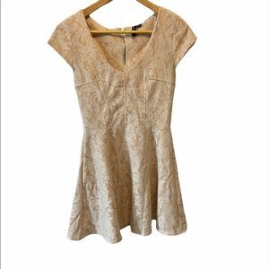 Tan&Cream Lace Overlay Short Sleeve Mini Dress S